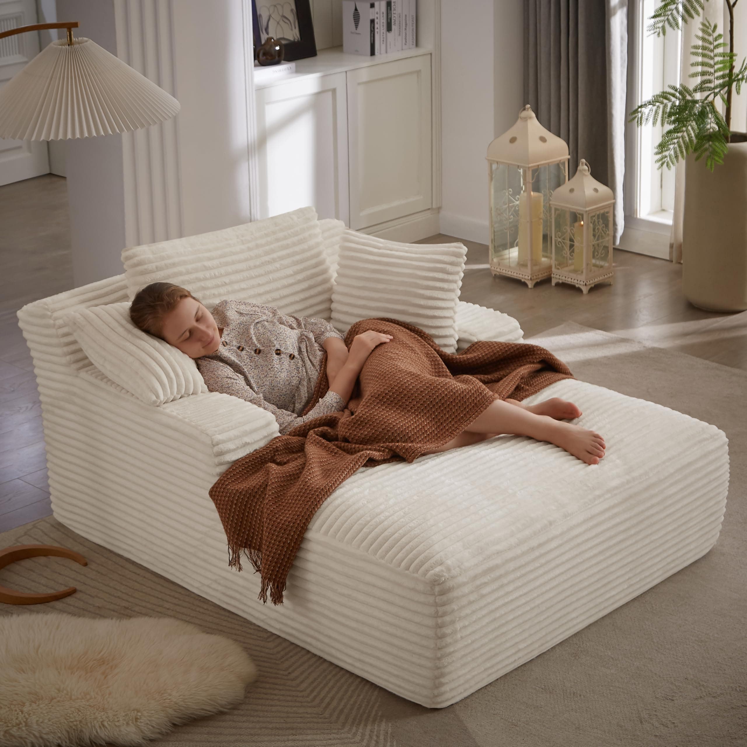 Oversized Chaise Lounge Chair in White for Living Room or Bedroom