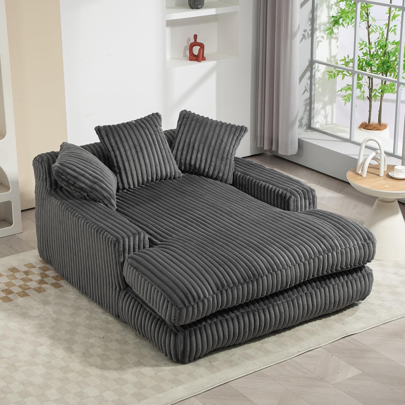 Oversized Grey Chaise Lounge Chair with Armrests & Throw Pillows - Modern Indoor Sofa for Living Room & Bedroom