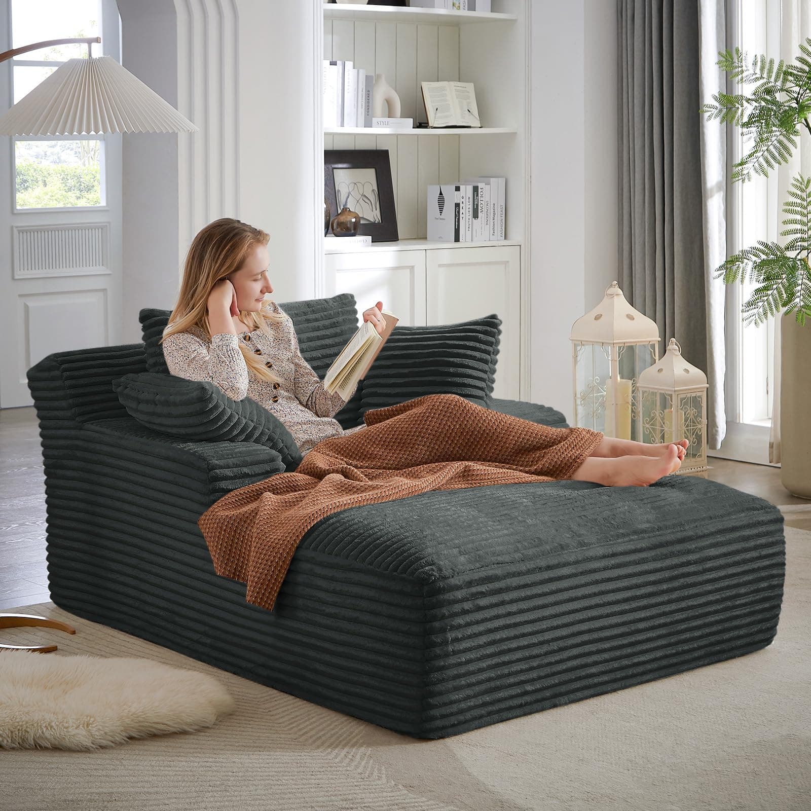 Oversized Chaise Lounge Chair for Indoor Use